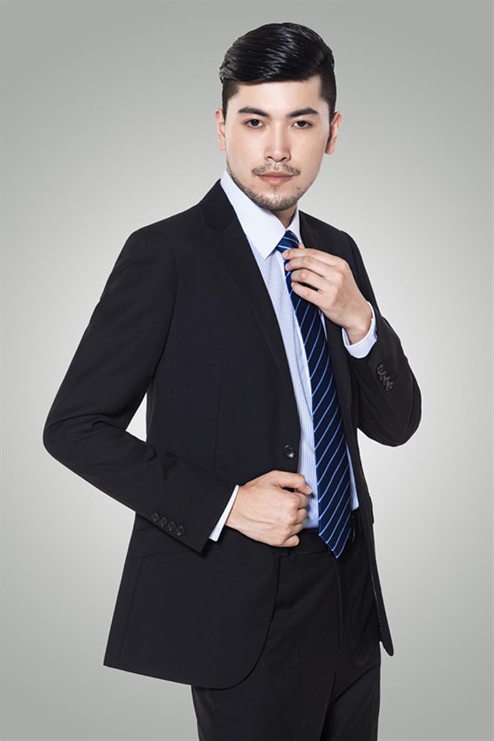 胡颜意 后期制作总监